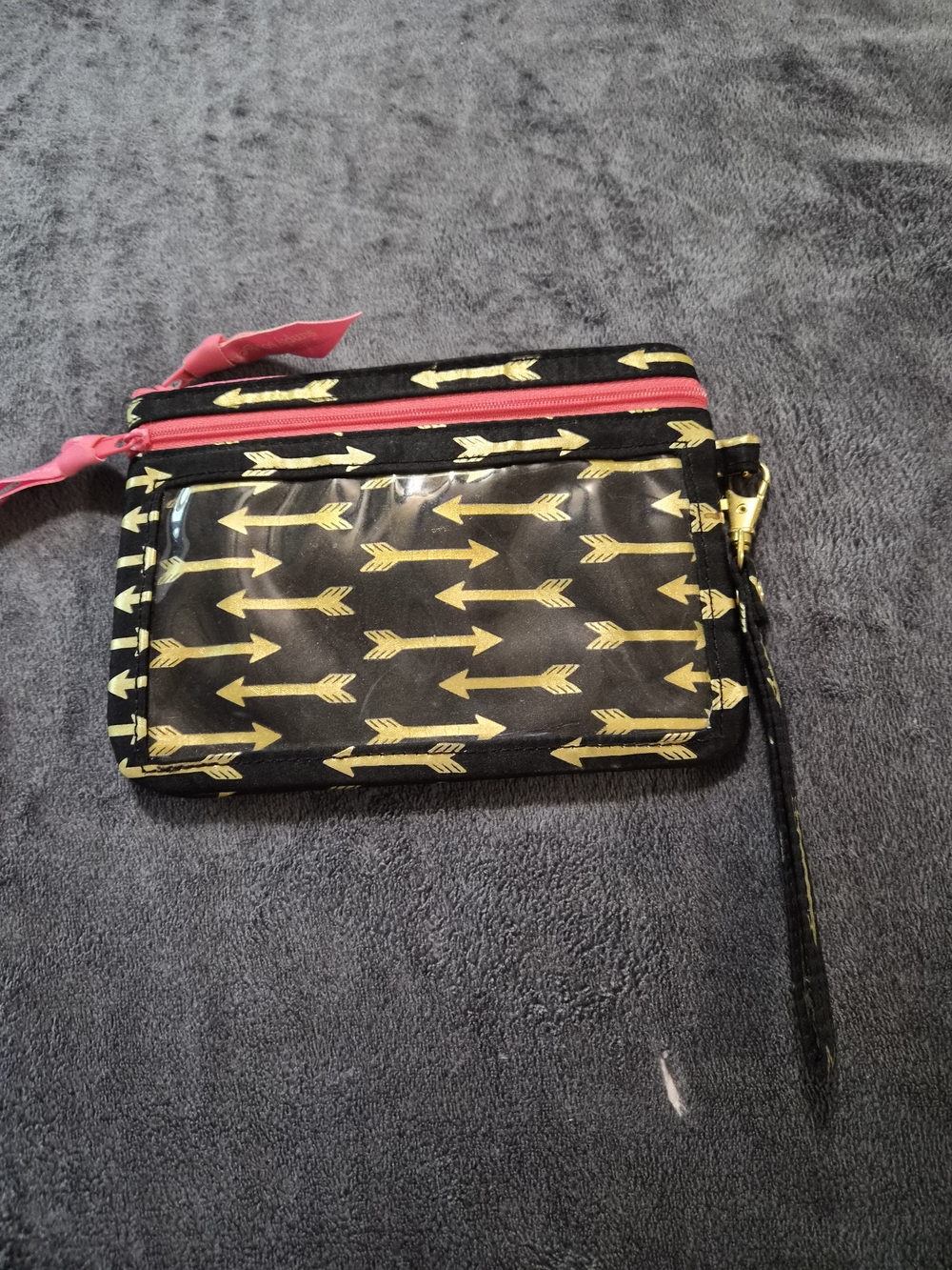 Simply Southern Black Wristlet with Gold Arrow Print and Pink Zipper Accents
